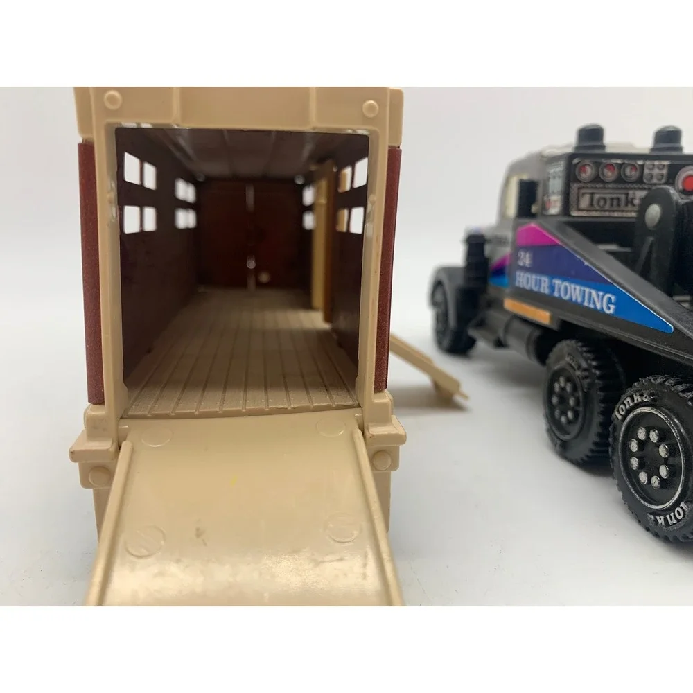 Tonka Diecast Vehicle Lot 4pc Red Black Tan Vintage 1980s Emergency Tow Horse